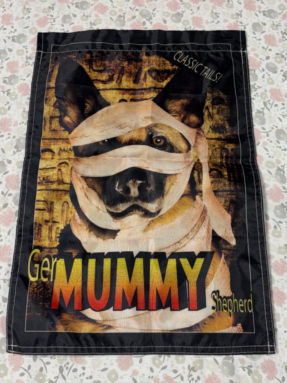 GerMUMMY Shepherd Small 2-Sided Garden Flag - Heavy Duty - Double Stitching